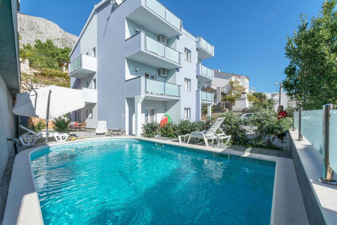Apartments Lorenzo Lokva Rogoznica Ngoại thất bức ảnh