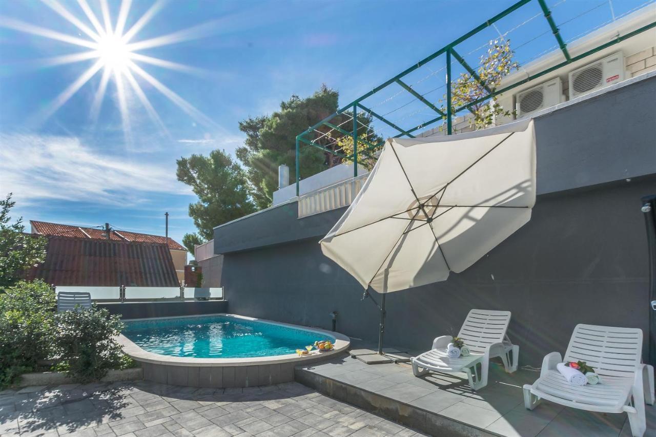 Apartments Lorenzo Lokva Rogoznica Ngoại thất bức ảnh
