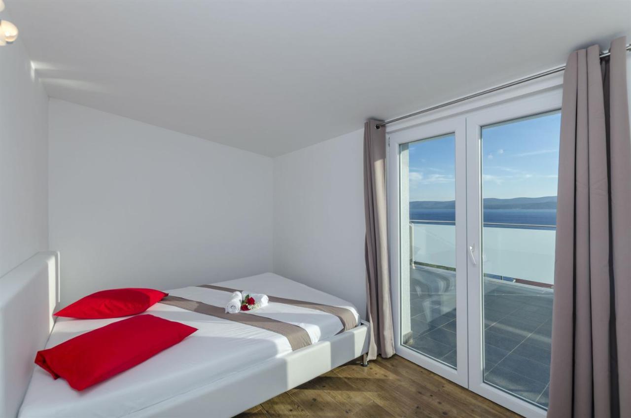 Apartments Lorenzo Lokva Rogoznica Ngoại thất bức ảnh