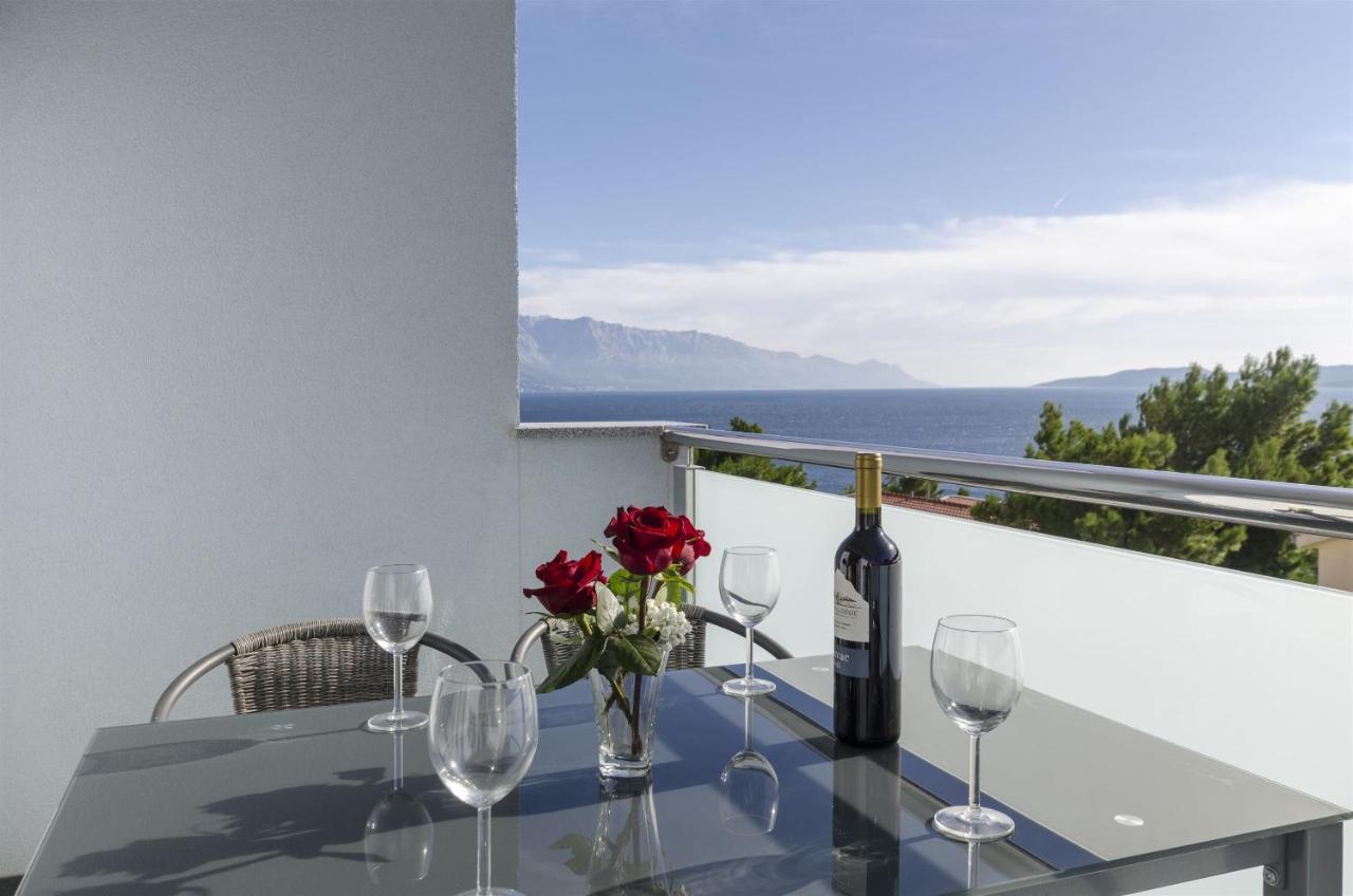 Apartments Lorenzo Lokva Rogoznica Ngoại thất bức ảnh