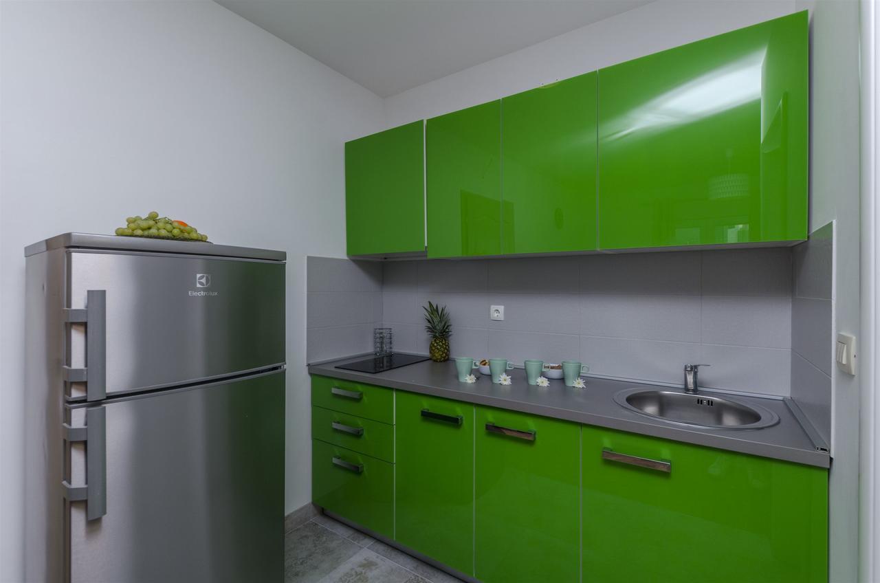 Apartments Lorenzo Lokva Rogoznica Ngoại thất bức ảnh